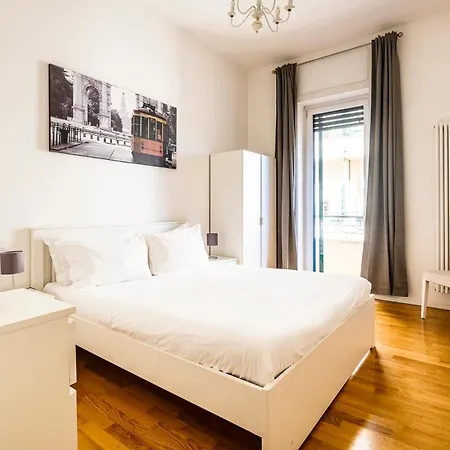 Apartament Exclusive 3 Bedrooms Near Duomo